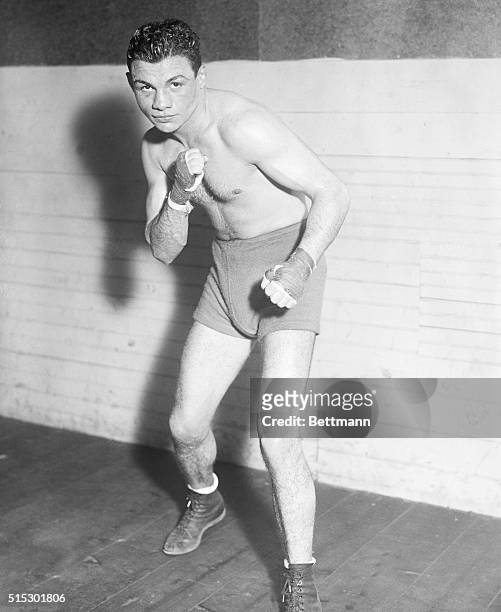 New York, New York-Tony Canzoneri, former world's featherweight champion, who is the favorite tonight in his bout with Johnny Farr, a Cleveland boy....
