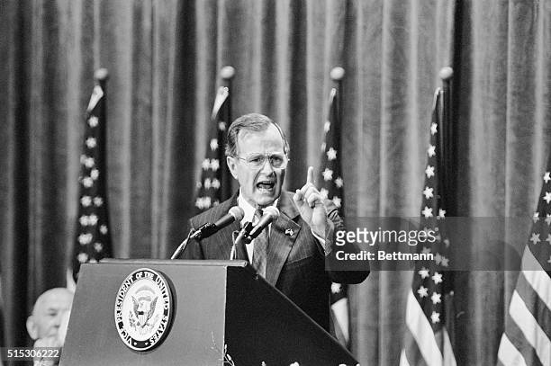 Los Angeles: Vice President George Bush stresses a point as he addressed a crowd of 700 people who paid $1,000 each at a campaign fund raiser at the...