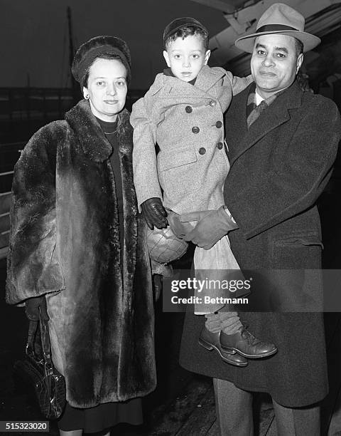 Dr. Ralph Bunche, who served as acting UN mediator for Palestine after the assassination of Count Folke Bernadotte, arrives in , aboard the Nieuw...