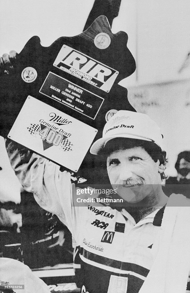 Dale Earnhardt Holding Plaque