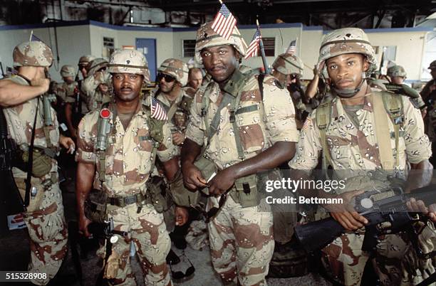 Saudi Arabia: : Soldiers of the 24th Infantry prepare to leave to Saudi Arabia in support of Operation Desert Shield