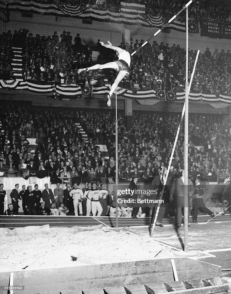 Cornelius Warmerdam Pole Vaulting