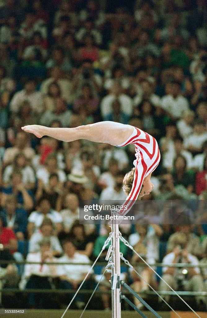 Mary Lou Retton Performing