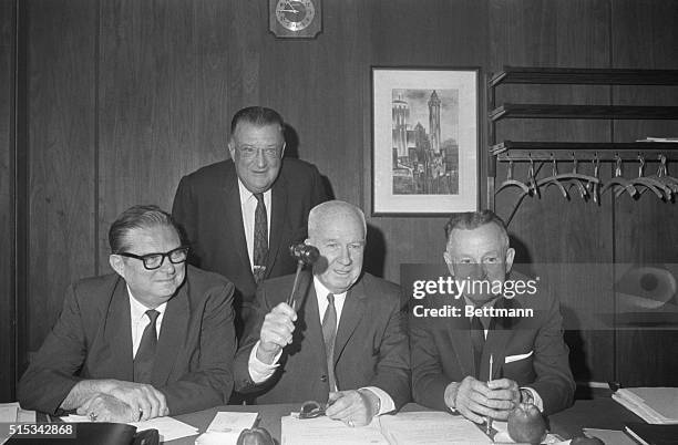 Members of the steering committee are Roy Hofheinz, president of the Houston Astros, Warren Giles, and John Galbreath, president of the Pittsburgh...