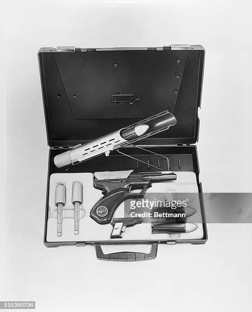 James Bond toy: The Bark, an assault and raider kit. The case contains a missile launcher with 3 missiles, a rocket-firing pistol and a cap-firing...