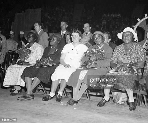 Ruby Bats 41 Ruby Bates Photos & High Res Pictures - Getty Images
