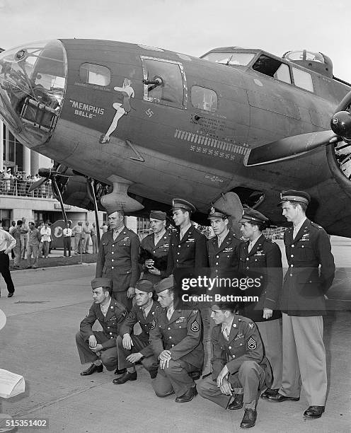 Washington, DC- Photo shows the crew of the "Flying Fortress Memphis Belle," flown back from England where during the last eight months it has made...