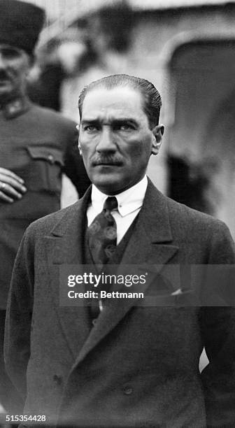 Turkish President Mustafa Kemal Atatürk , at his villa in Izmir during his wedding to Latife Kemal.