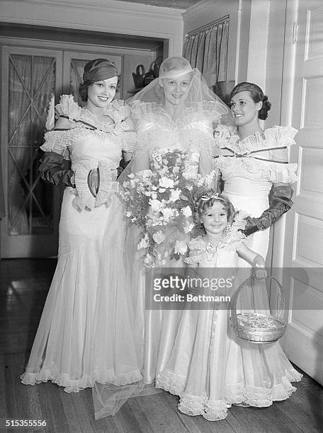 Hollywood, CA- Actresses Lona Andre, Gloria Stewart, Eleanor Holm and Shirley Jane Temple are shown at the Assistance League Fashion Show. Temple is...
