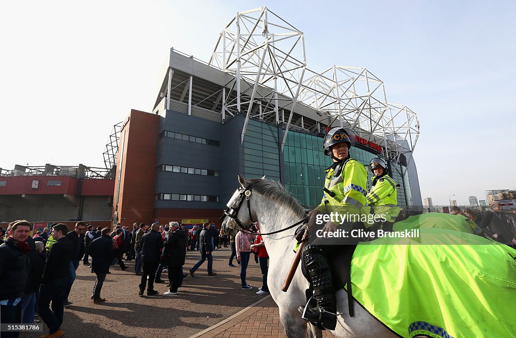 Manchester United v West Ham United - The Emirates FA Cup Sixth Round