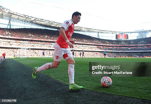 Mesut Ozil of Arsenal during the Emirates FA Cup Sixth Round match between Arsenal and Watford at Emirates Stadium on March 13, 2016 in London,...
