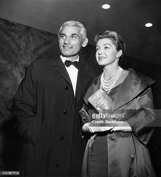 Actor Jeff Chandler and actress Esther Williams, who both met while filming a movie in Italy, are rumored to wed when their respective divorces are...