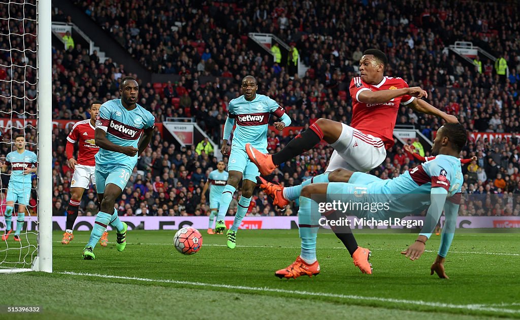 Manchester United v West Ham United - The Emirates FA Cup Sixth Round