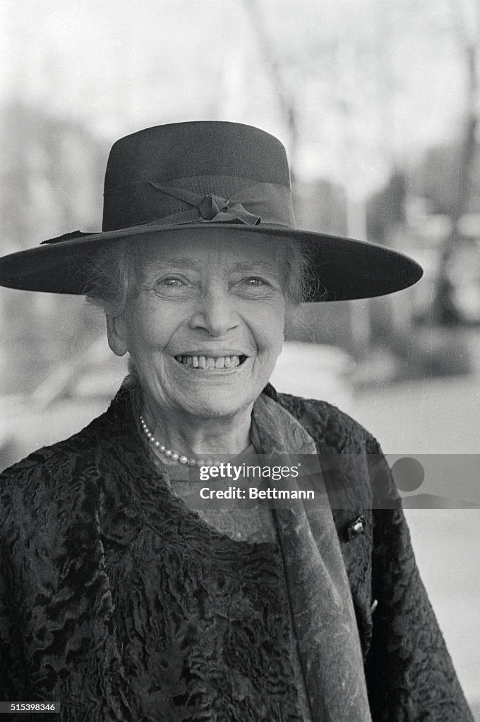 Alice Roosevelt Longworth Smiling