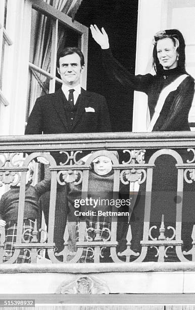 Long Live the Queen. Copenhagen: Queen Margrethe II of Denmark waves from balcony of Christiansborg Palace Jan. 15th after being proclaimed the...