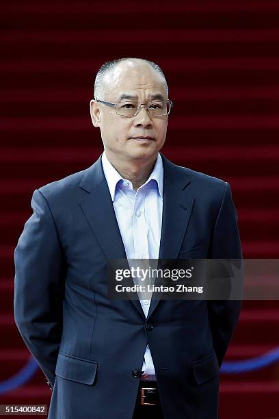 Former Chinese Olympic gymnast Li Ning attends the Women's 10m final awards ceremony during day three of the FINA/NVC Diving World Series 2016...