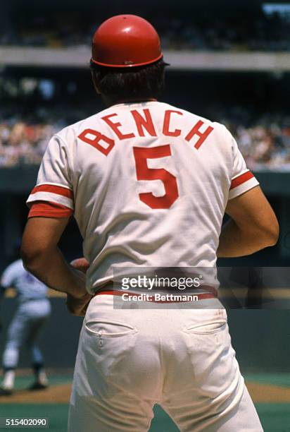 Johnny Bench of the Cincinnati Reds is shown preparing for catching action in the game against the New York Mets.