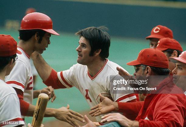 Cesar Geronimo Reds Cincinnati Reds Cesar Geronimo Photos and Premium High Res Pictures ...