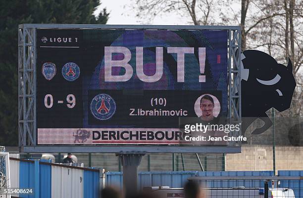 Illustration of the score 0-9 on the scoreboard during the French Ligue 1 match between ESTAC Troyes and Paris Saint-Germain at Stade de l'Aube on...