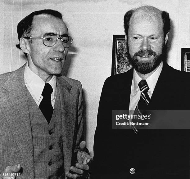 Dr. Arne A. Penzias, left, and Dr. Robert W. Wilson, winners of the 1978 Nobel Prize in Physics along with a Soviet scientist, chat prior to start of...