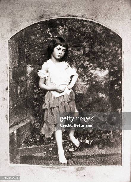 84 Photos Et Images Haute R solution De Alice Liddell Getty Images 84-photos-et-images-haute-r-solution-de-alice-liddell-getty-images