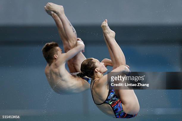 Nikita Shleikher and Yulia Timoshinina of Russia compete in the Mixed 10m Synchro Final during day three of the FINA/NVC Diving World Series 2016...