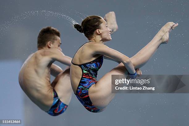 Nikita Shleikher and Yulia Timoshinina of Russia compete in the Mixed 10m Synchro Final during day three of the FINA/NVC Diving World Series 2016...