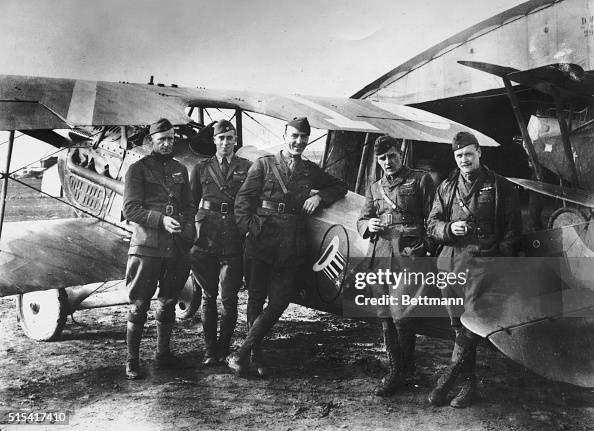 Pilot Eddie Rickenbacker with Flight Crew