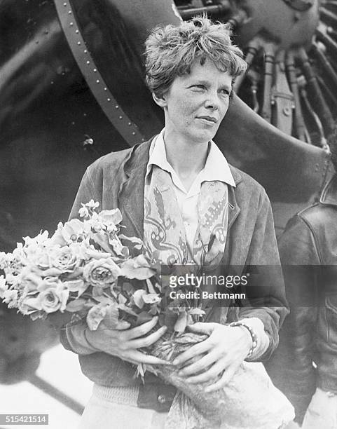 Mrs. Amelia Earhart Putnam arriving in Burbank, California.