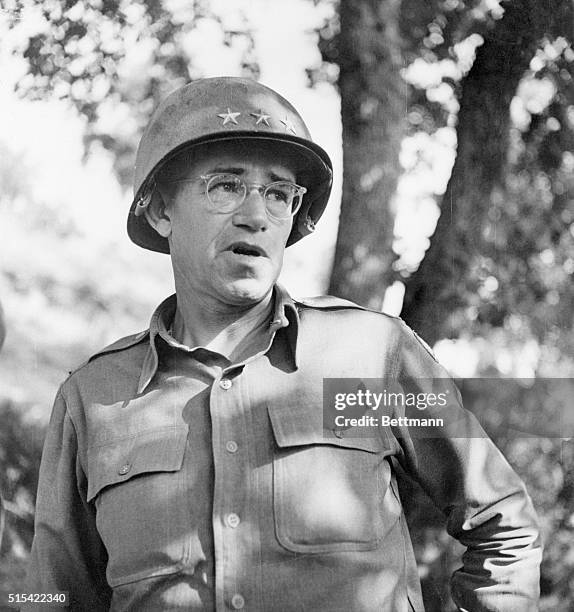 Portrait of Lt. General, Omar Bradley, of the US Army.