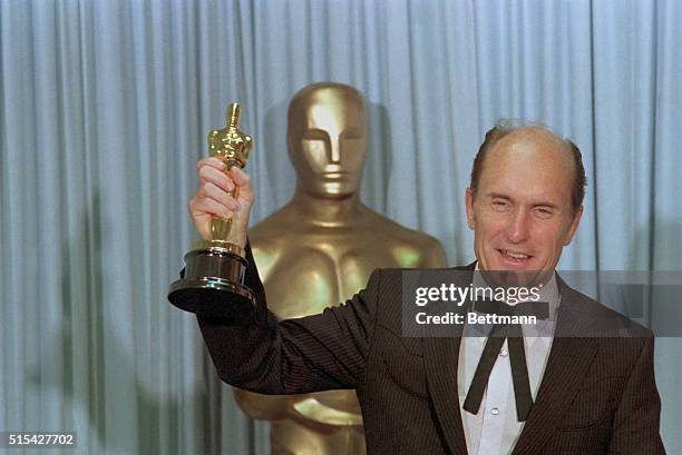 Los Angeles, California: Academy Award winner for Best Actor, Robert Duvall for his role in Tender Mercies.