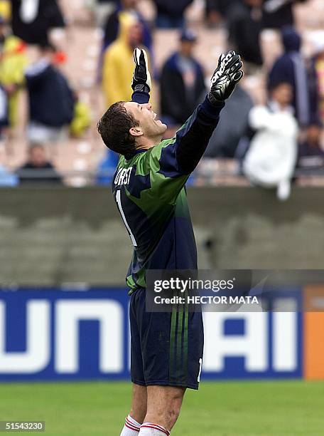 Craig Forrest 34 Canada Goalkeeper Craig Forrest Stock Photos, High-Res Pictures, and ...