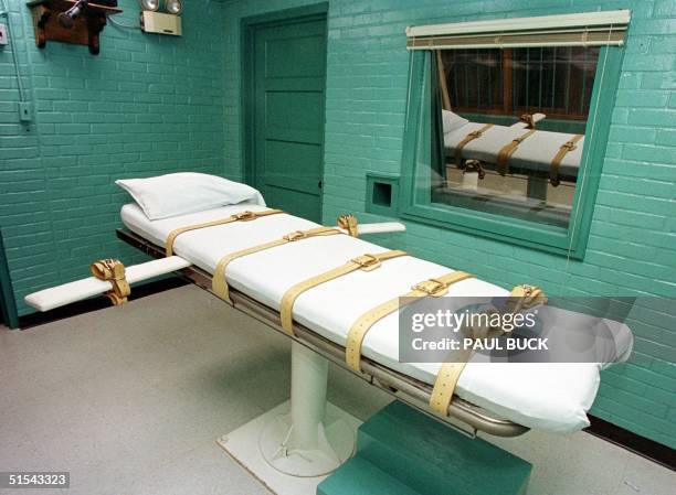 This 29 February photo shows the "death chamber" at the Texas Department of Criminal Justice Huntsville Unit in Huntsville, Texas, where convicted...
