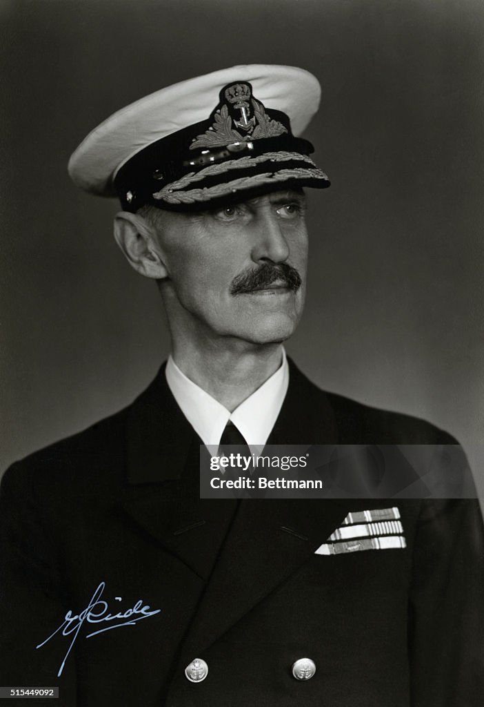 Head and Shoulders King Haakon in Uniform