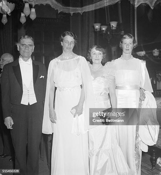 New York, NY- Left to right: Sec. Of War Dern, Mrs. Franklin Roosevelt; Mrs. William R. Hearst; and Mrs. Vincent Astor, as they appeared at the...