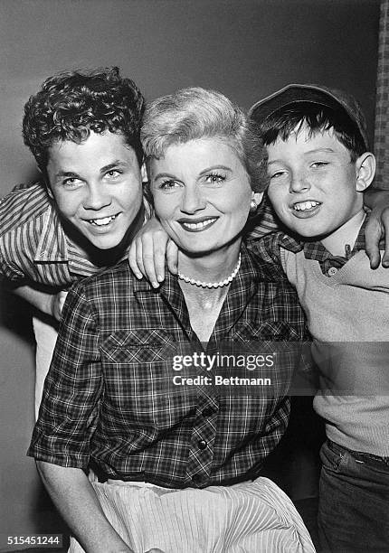 Tony Dow, Barbara Billingsley, and Jerry Mathers star together on the situation comedy Leave It to Beaver.