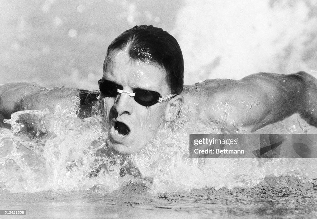 Michael Gross Practices Butterfly Stroke
