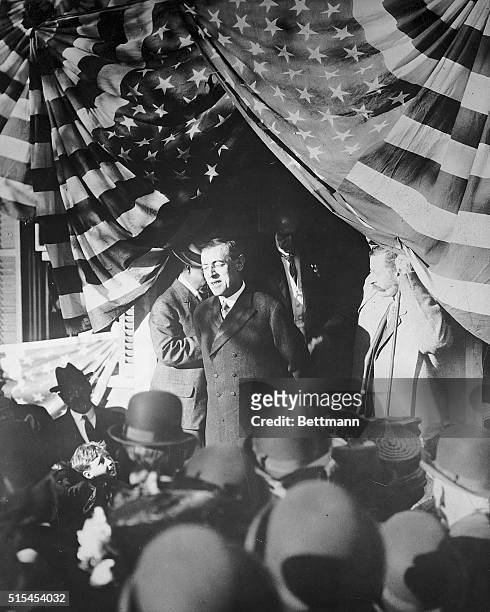 Woodrow Wilson is shown delivering an address when he was running for Democratic candidate for Governor of New Jersey.