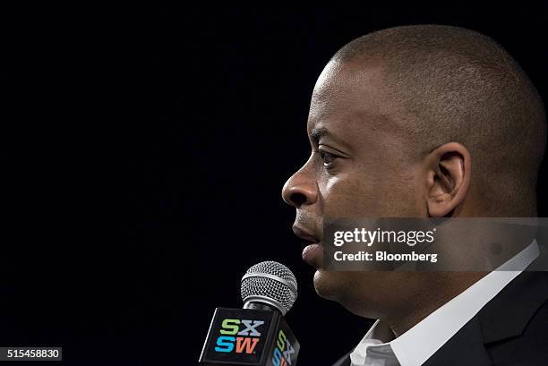 Anthony Fox 3,543 Anthony Fox Photos & High Res Pictures - Getty Images