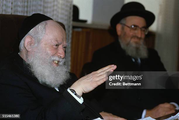Mst Rabbi Sephardic Rabbi Photos and Premium High Res Pictures - Getty Images