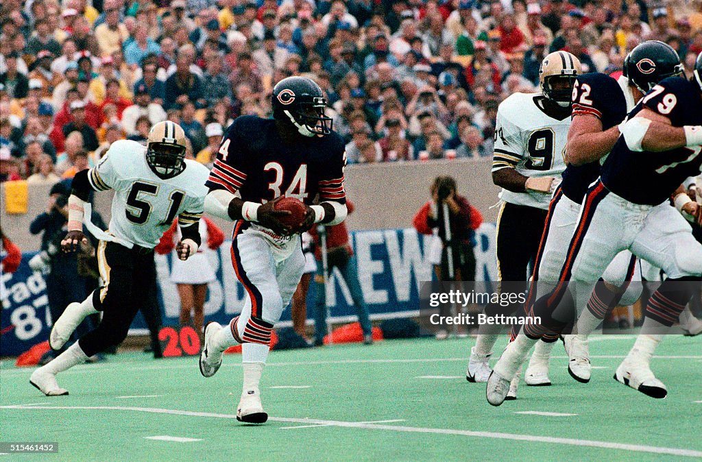 Walter Payton Breaking Jim Brown's Record