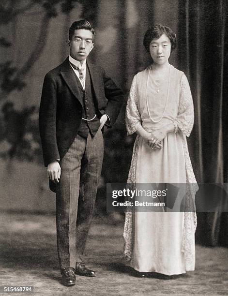 Prince Hirohito and the Consort Princess Nagato in a formal portrait, ca. 1925.