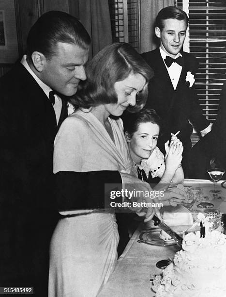 Hollywood's love-and-romance experts received their first jolt of 1941 when Bette Davis dispatched telegrams to news offices announcing her marriage...
