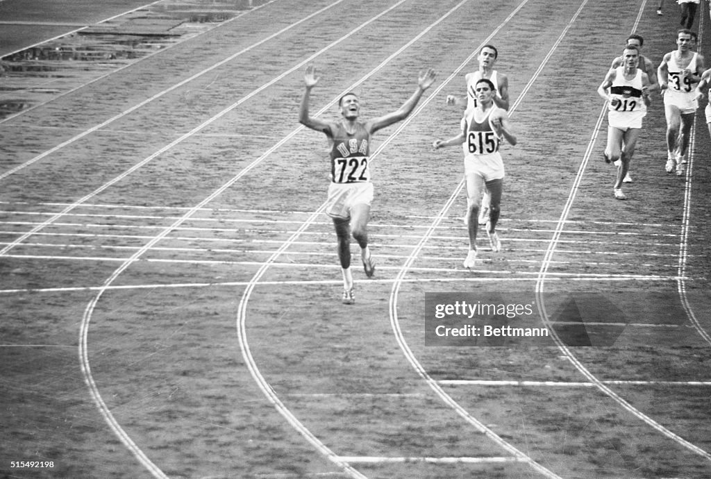 Billy Mills Winning Race in Olympics