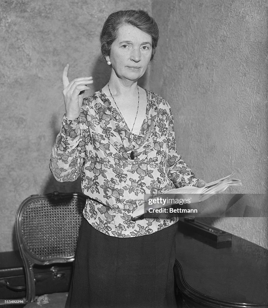 2/11/1931- Margaret Sanger, birth control advocate will soon appear... Photo d'actualité - Getty Images