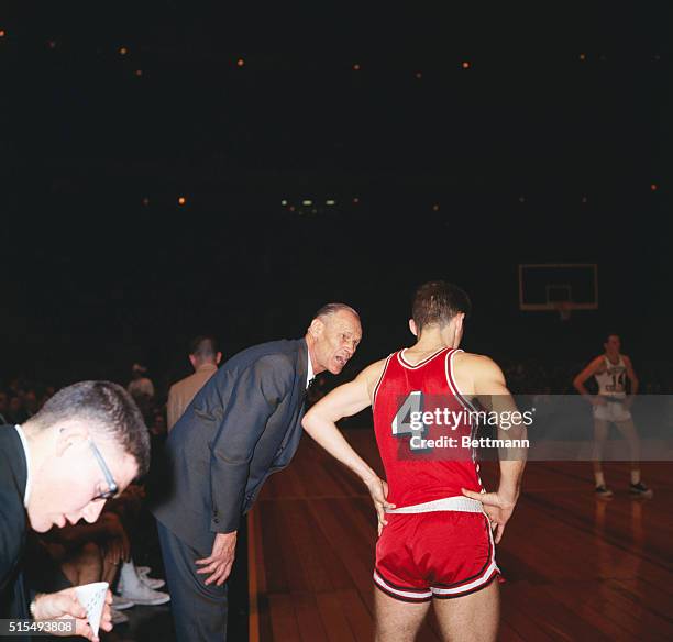 26 Coach Joe Lapchick Stock Photos, HighRes Pictures, and Images