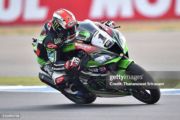 Jonathan Rea of Great Britain rides during the Buriram World Superbike Championship on March 13, 2016 in Buri Ram, Thailand.