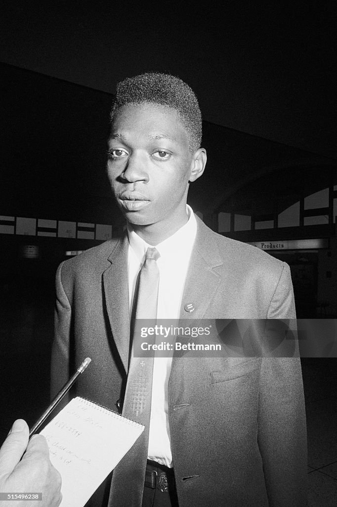 Portrait of Leroy Moton