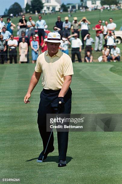 August, Ga.: Jack Nicklaus lines up and putts on the 2nd hole during second round of the Master's Tournament at the Augusta National Golf Club here...