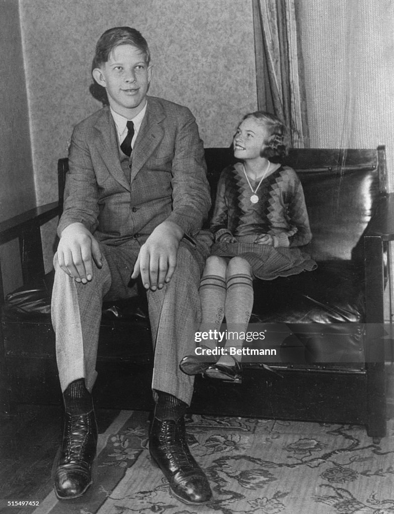 Robert Wadlow with Sister